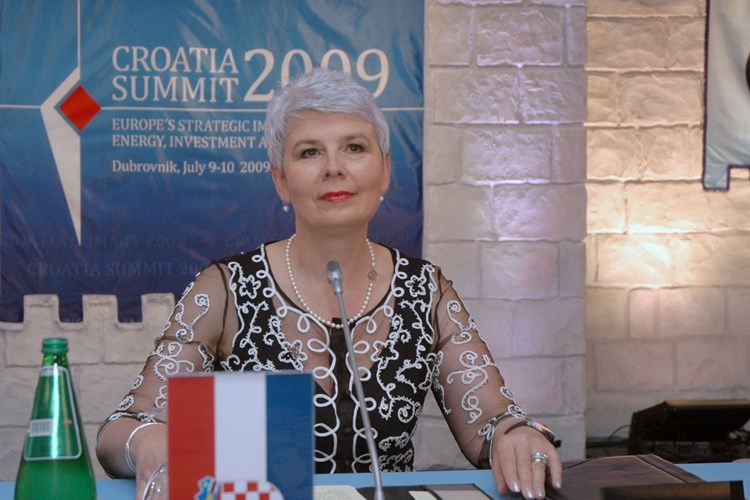 Slika /2016/Glavno tajništvo/ENG/novosti/Arhiva/predsjednica_vlade_otvorila_croatia_summit.jpg